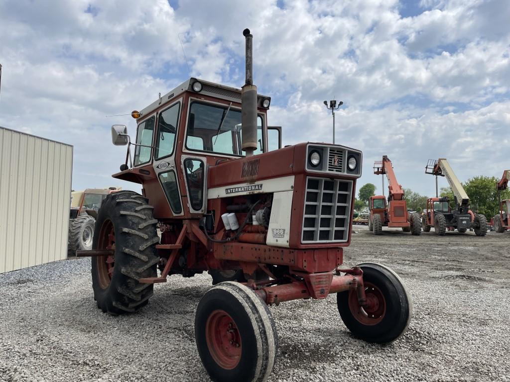 International 966 Tractor