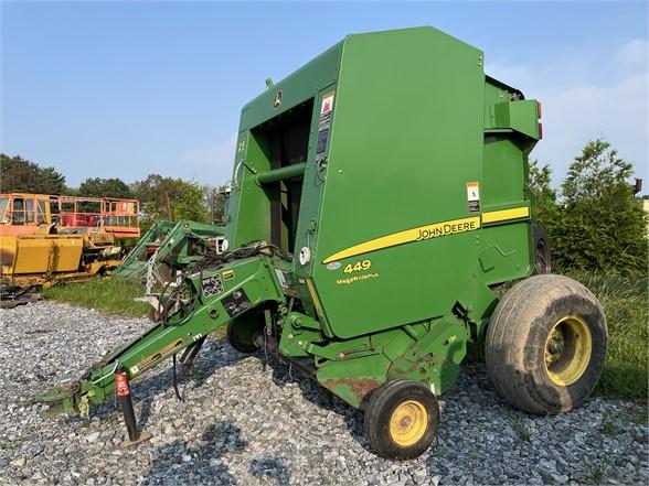 John Deere 449 MegaWidePlus Round Baler