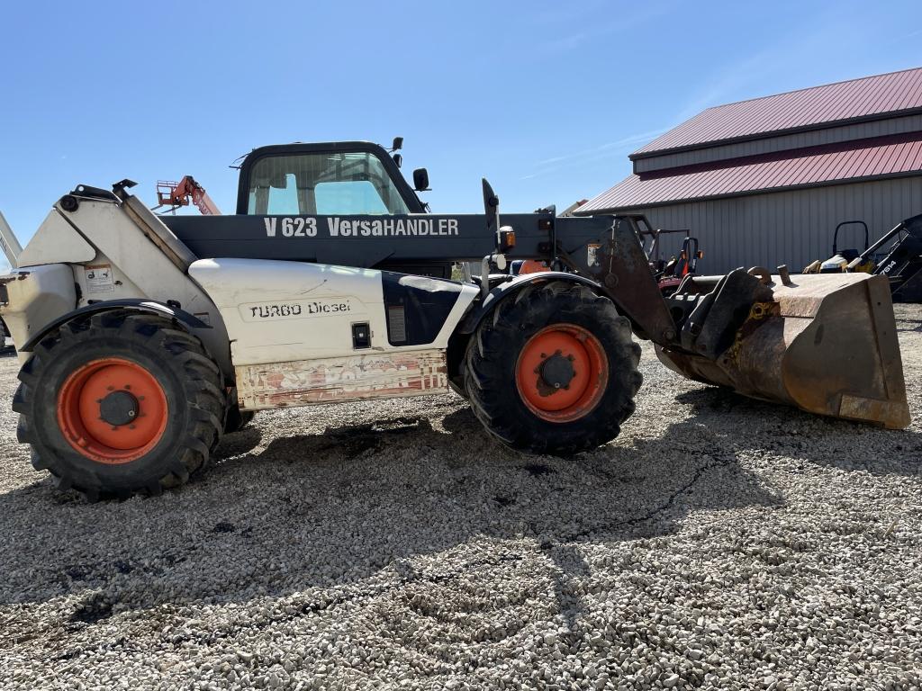 Bobcat V623 Telehandler