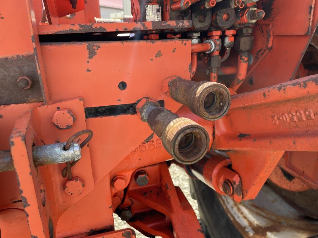 Allis Chalmers 185 Tractor