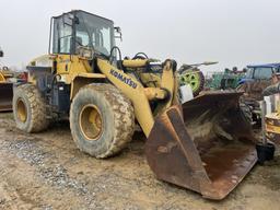 Komatsu WA320 Wheel Loader