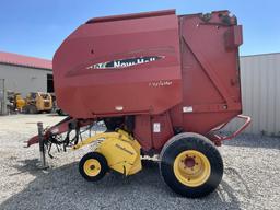 New HOlland BR740 Baler