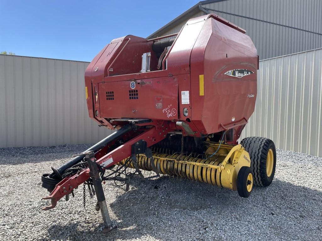 New HOlland BR740 Baler