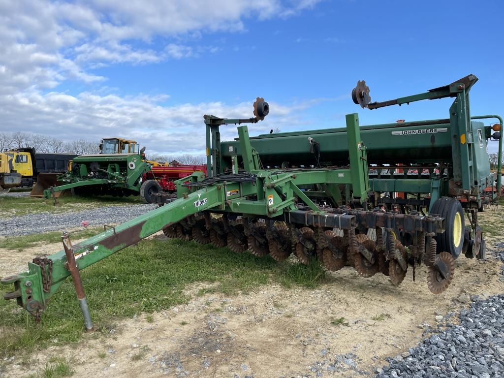 John Deere 1520 Grain Drill