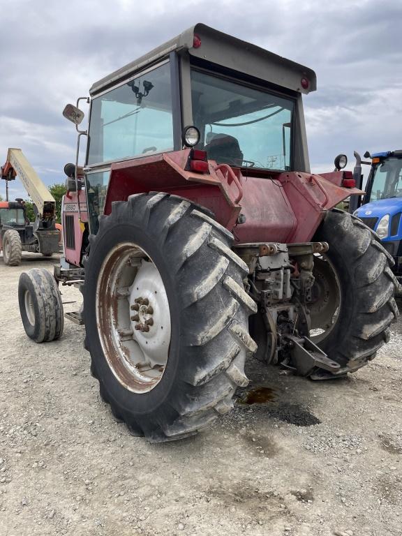 Massey Ferguson 2680 Tractor