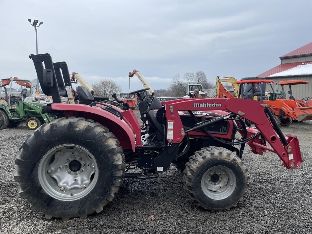 Mahindra 4035 Tractor