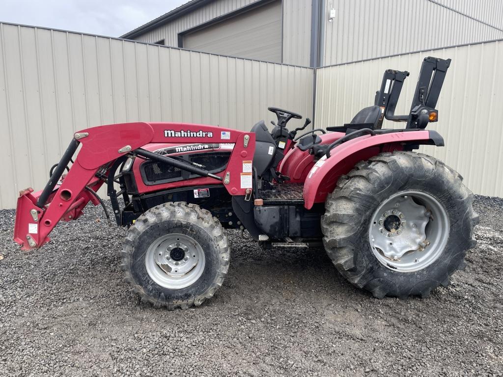 Mahindra 4035 Tractor