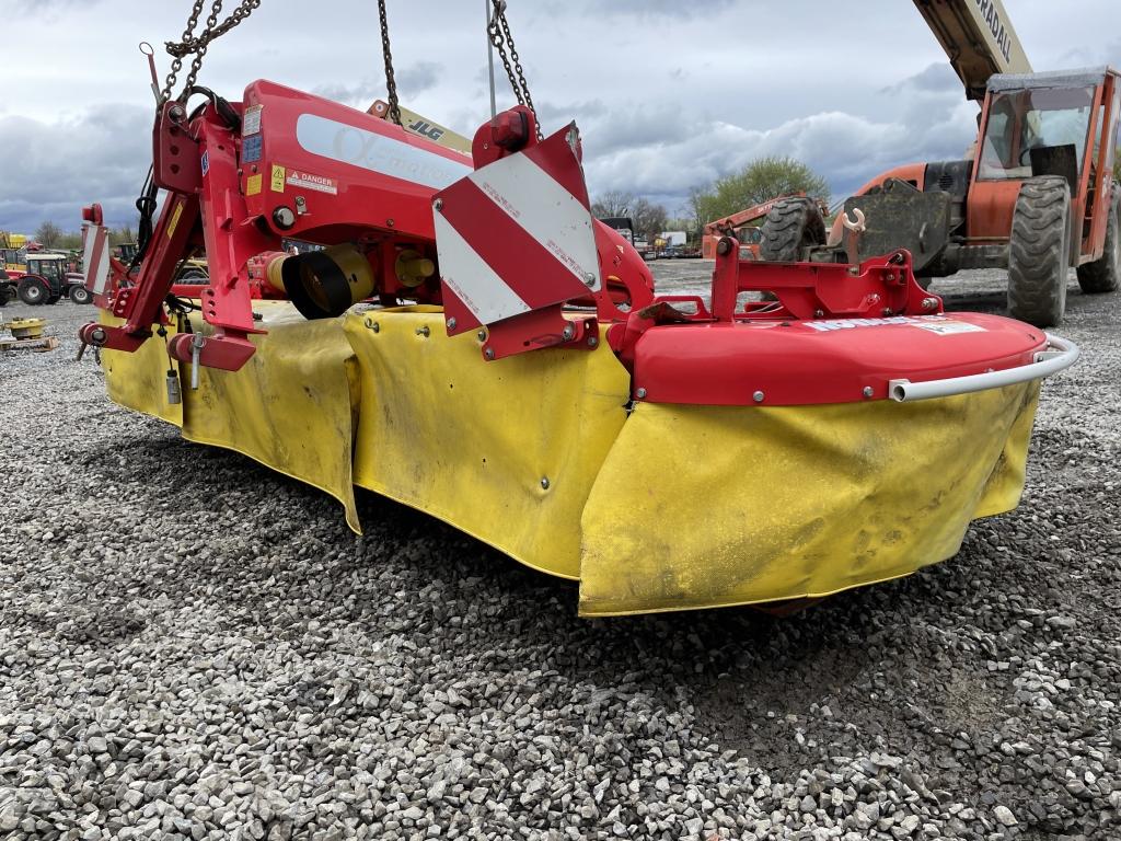 Pottinger Novacat 351 Alpha Motion Disc Mower