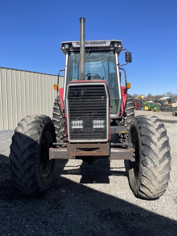 Massey Ferguson 3140 Tractor