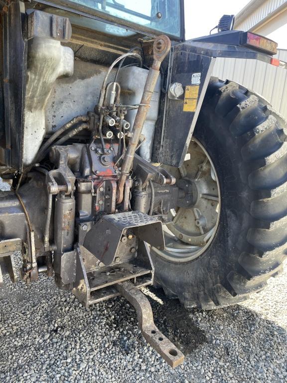 Massey Ferguson 3140 Tractor