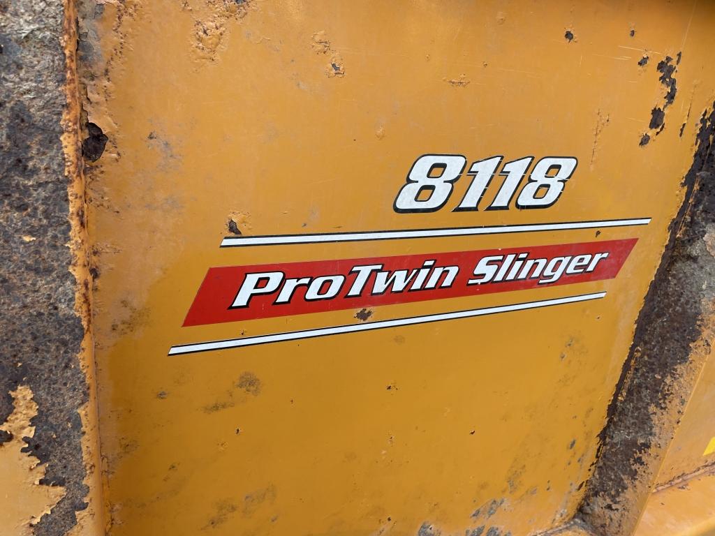 Kuhn Knight 8118 Pro Slinger  Spreader