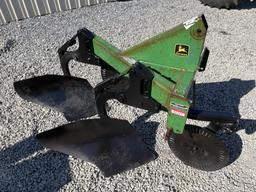 John Deere 1000 Plow