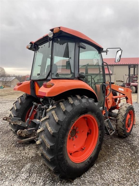 Kubota M6060 Tractor