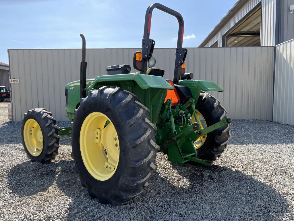 John Deere 5045E Tractor