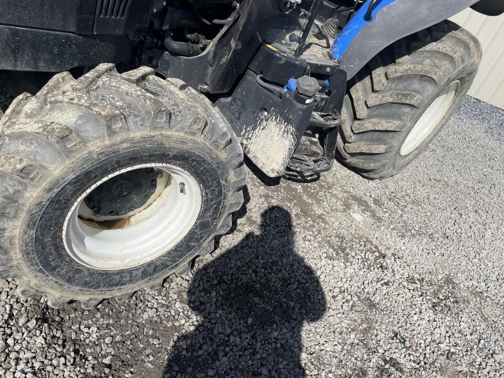 New Holland Workmaster 105 Loader Tractor