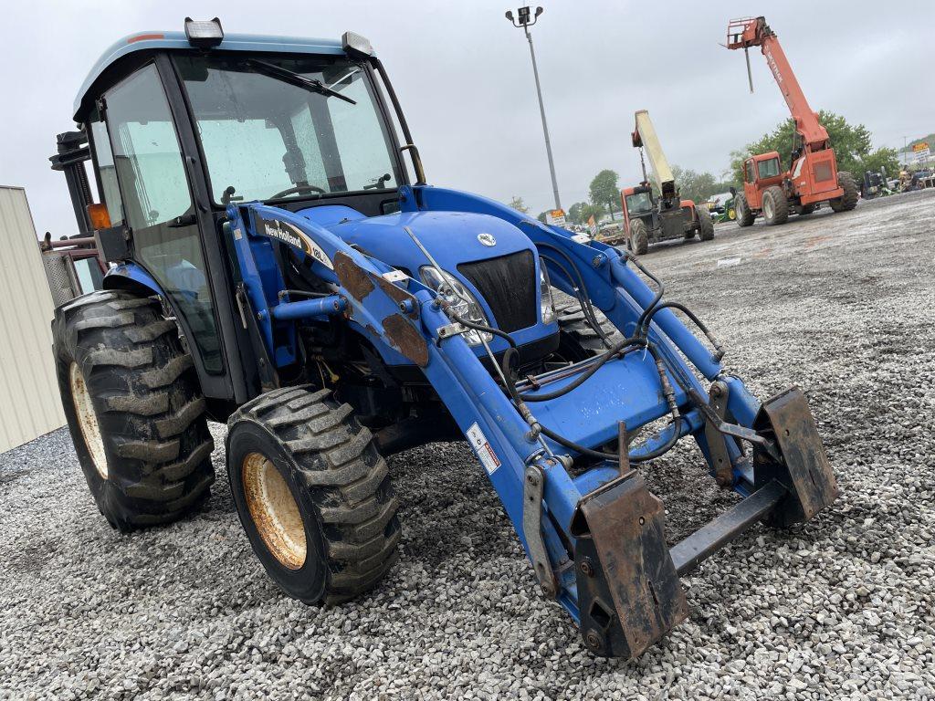 New Holland TC55DA Tractor