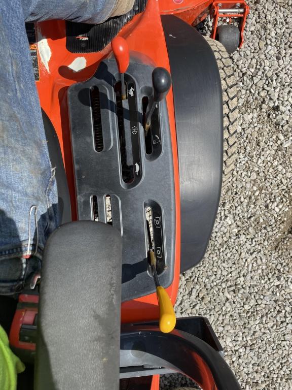 Kubota F2690 Ridding Mower