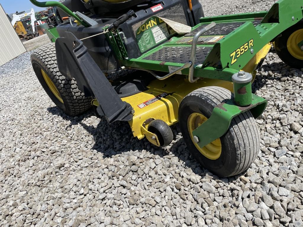 John Deere Z355R Zero Turn