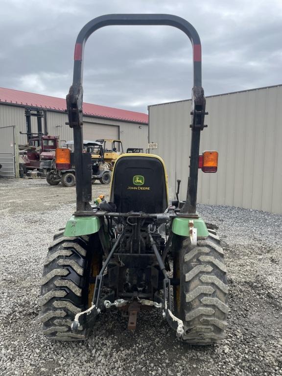 John Deere 2320 Tractor