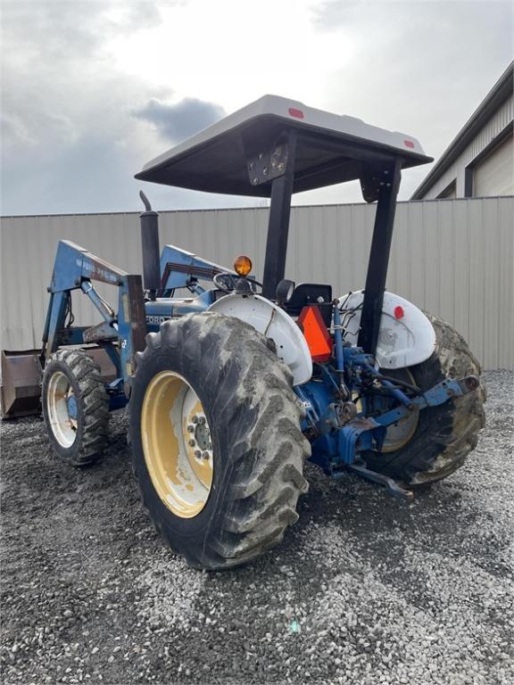 Ford 3910 Tractor