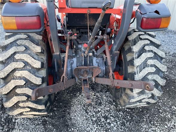 Kubota L3800 Tractor