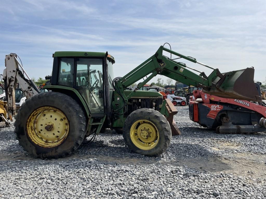 JohnDeere 6400 Tractor