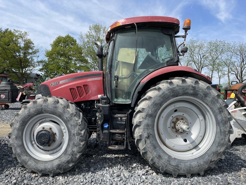 Case Maxxum 130 Tractor