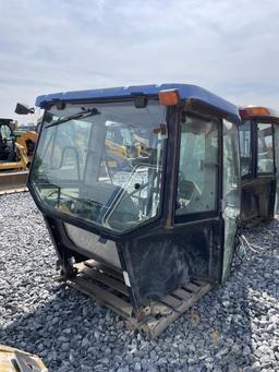 New Holland TL100 Cab