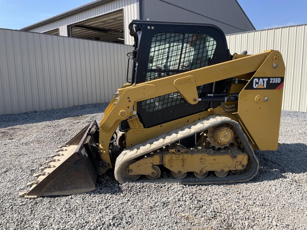 Caterpillar 239D Track Skid Steer