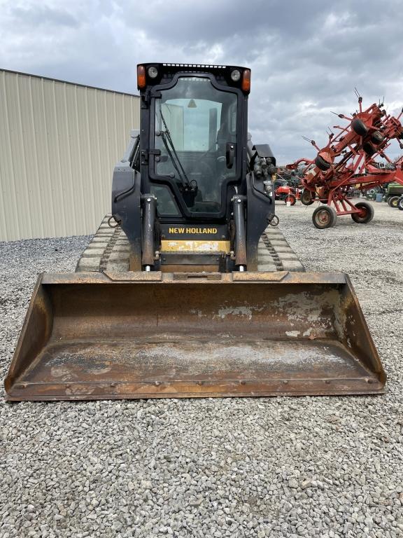 New Holland C238 Track Skid Loader