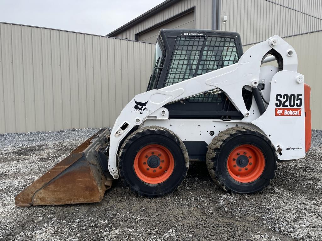 Bobcat S205 Wheel Skid Loader