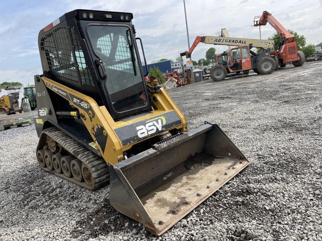 ASV RT25 Track Skid Loader