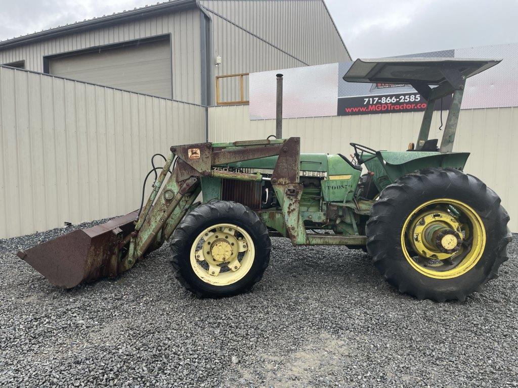 John Deere 2750 Tractor
