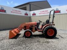 Kubota B3300SU Tractor