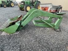 John Deere 48 Loader