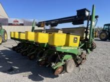 John Deere 1750 Planter