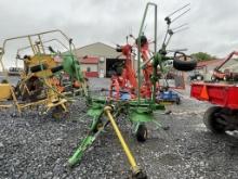 John Deere 756 Tedder