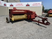 New Holland 326 Square Baler