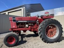International 1066 Tractor