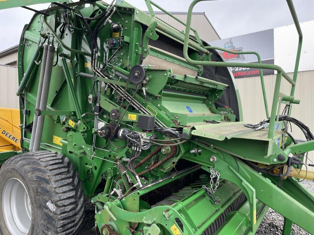 McHale V6 750 Round Baler