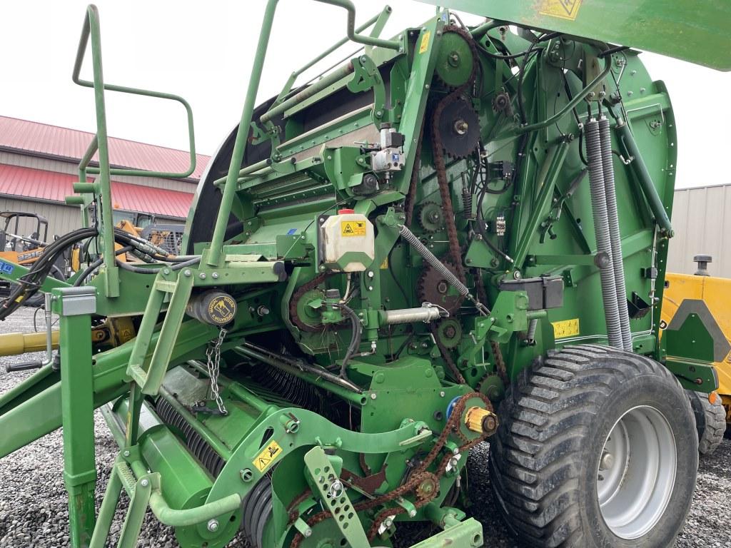 McHale V6 750 Round Baler