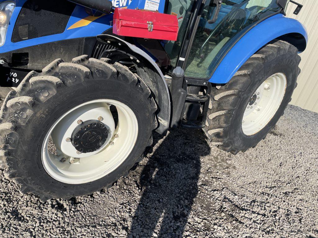 New Holland T4.75 Tractor