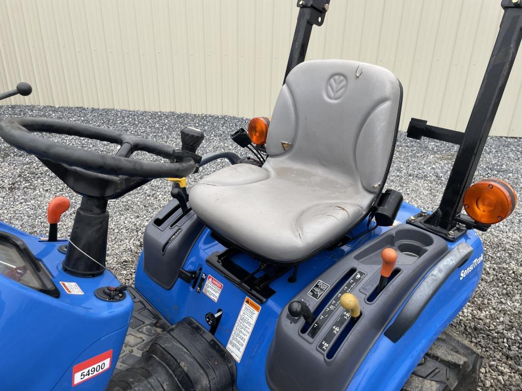 New Holland Boomer 1025 Tractor