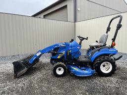 New Holland Boomer 1025 Tractor