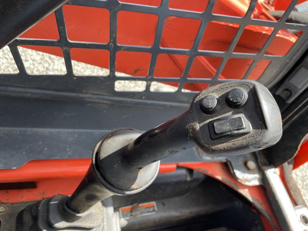 Kubota SSV65 Wheel SKid Loader