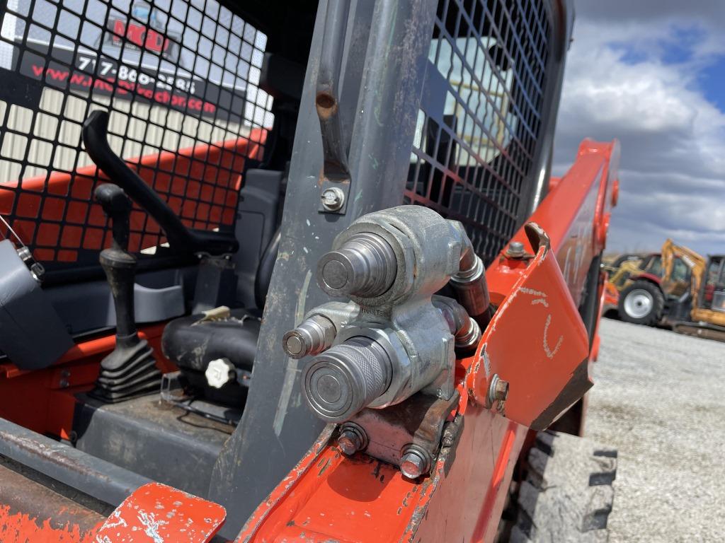 Kubota SSV65 Wheel SKid Loader