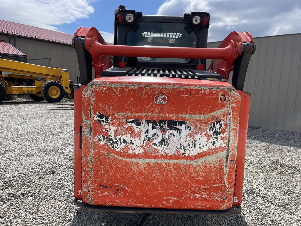 Kubota SSV65 Wheel SKid Loader