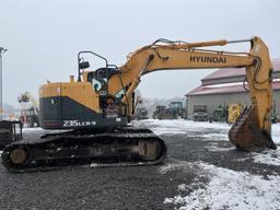 Hyundai Robex 235 LCR-9 Excavator
