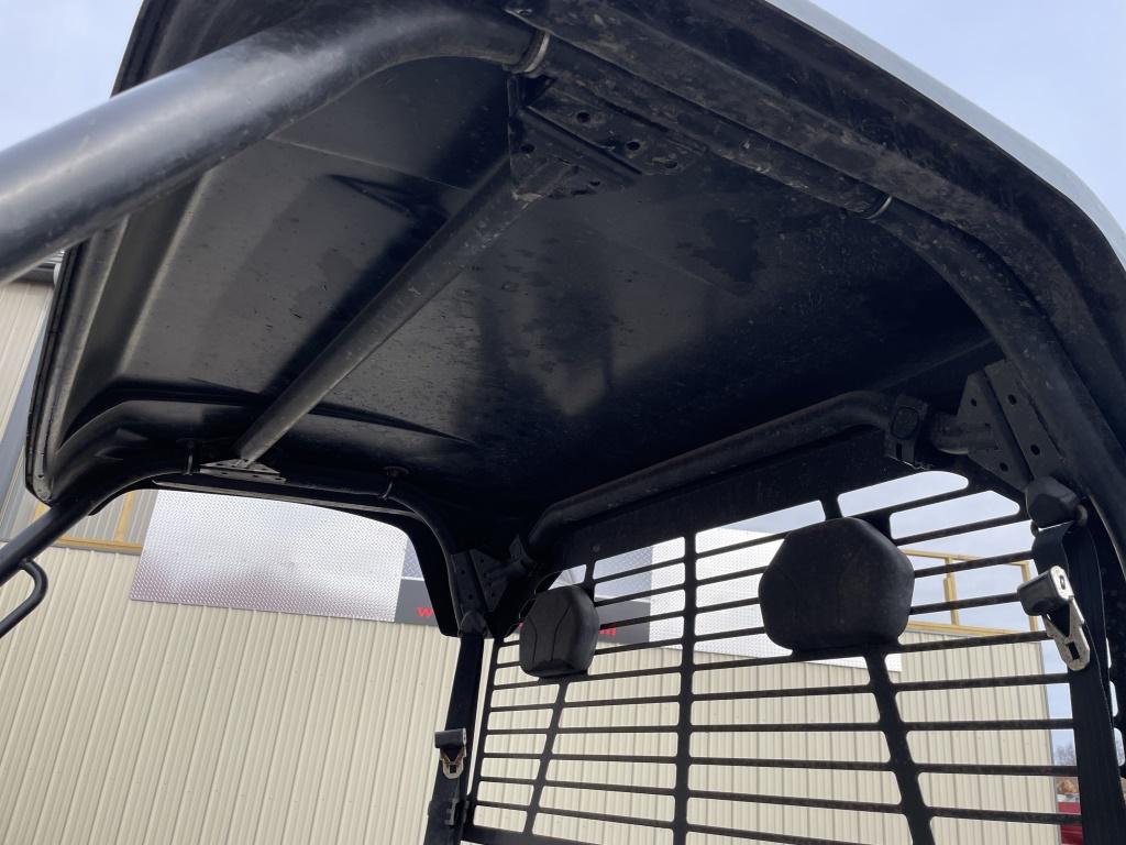 John Deere 825I XUV Gator Utility Vehicle