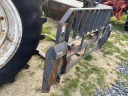 Pallet Forks off New Holland 7614 Loader